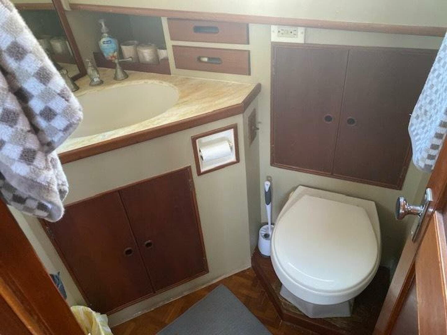 1984 Grand Banks Grand Banks Heritage 42 CL