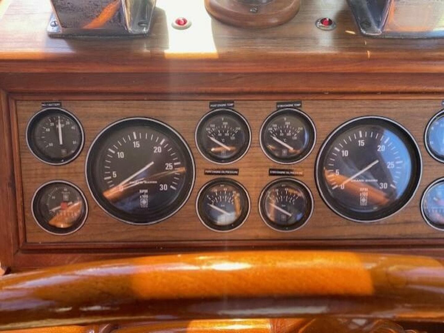 1984 Grand Banks Grand Banks Heritage 42 CL