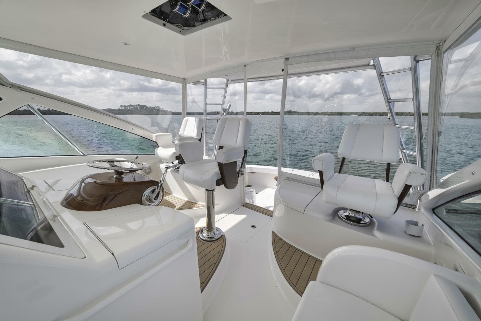 2012 Viking 42 Open