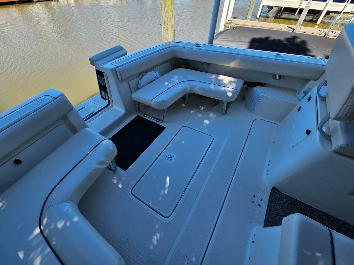 1997 Tiara Yachts 2900 Coronet