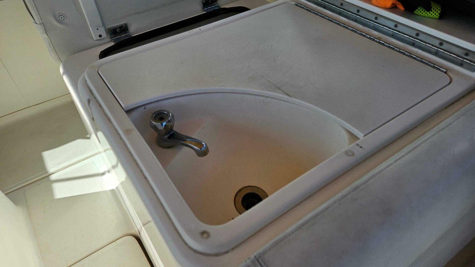 2006 Tiara Yachts 2900 Coronet