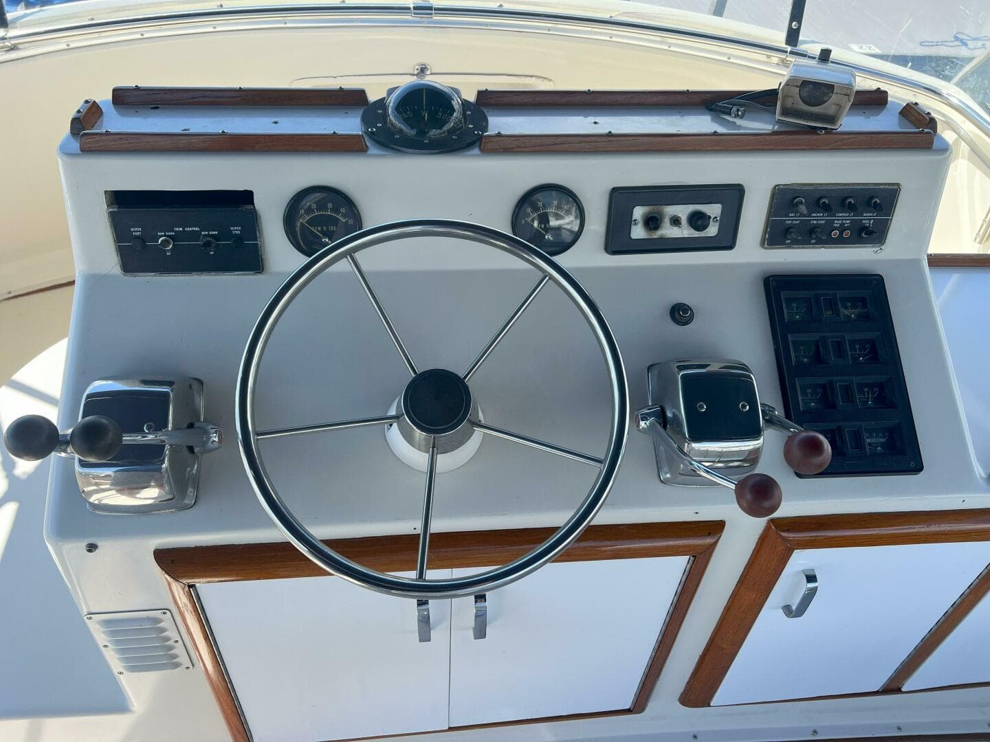 1978 Chris-Craft 410 Motor Yacht