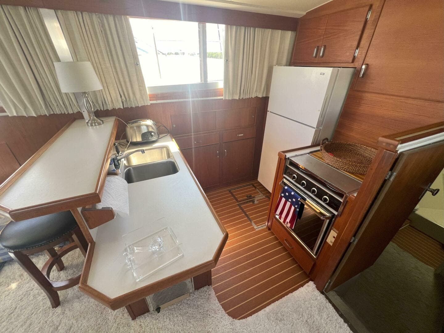 1978 Chris-Craft 410 Motor Yacht