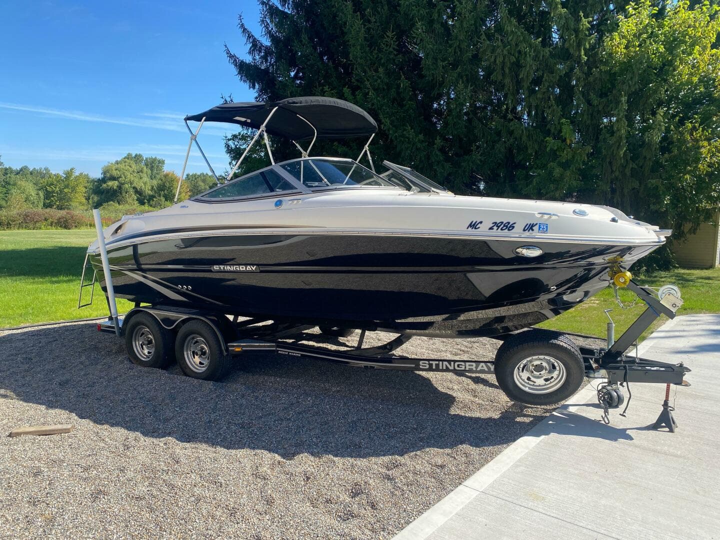 2017 Stingray 21 Stingray