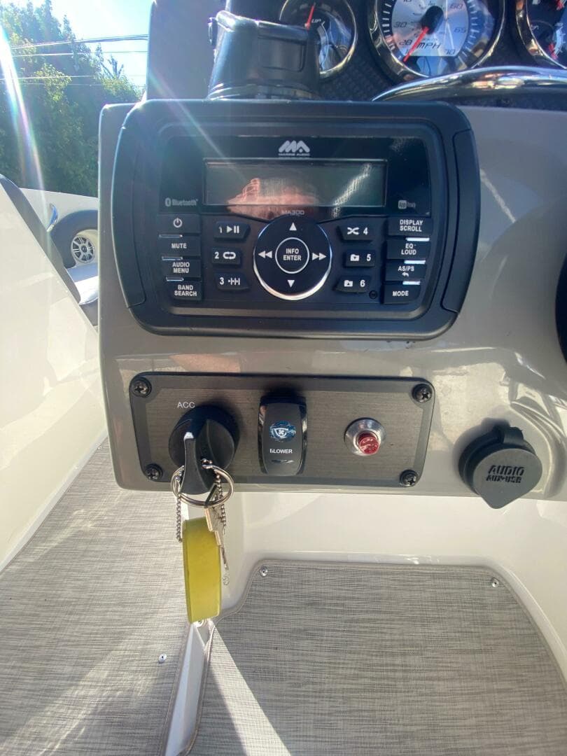 2017 Stingray 21 Stingray