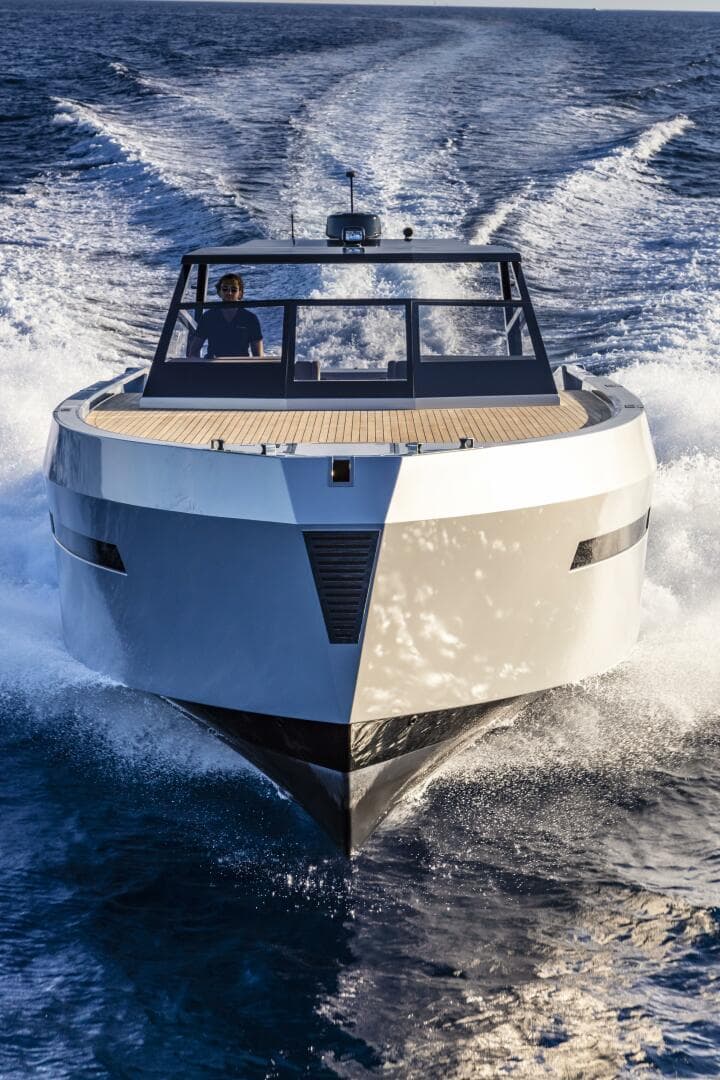 2025 Mazu Yachts 