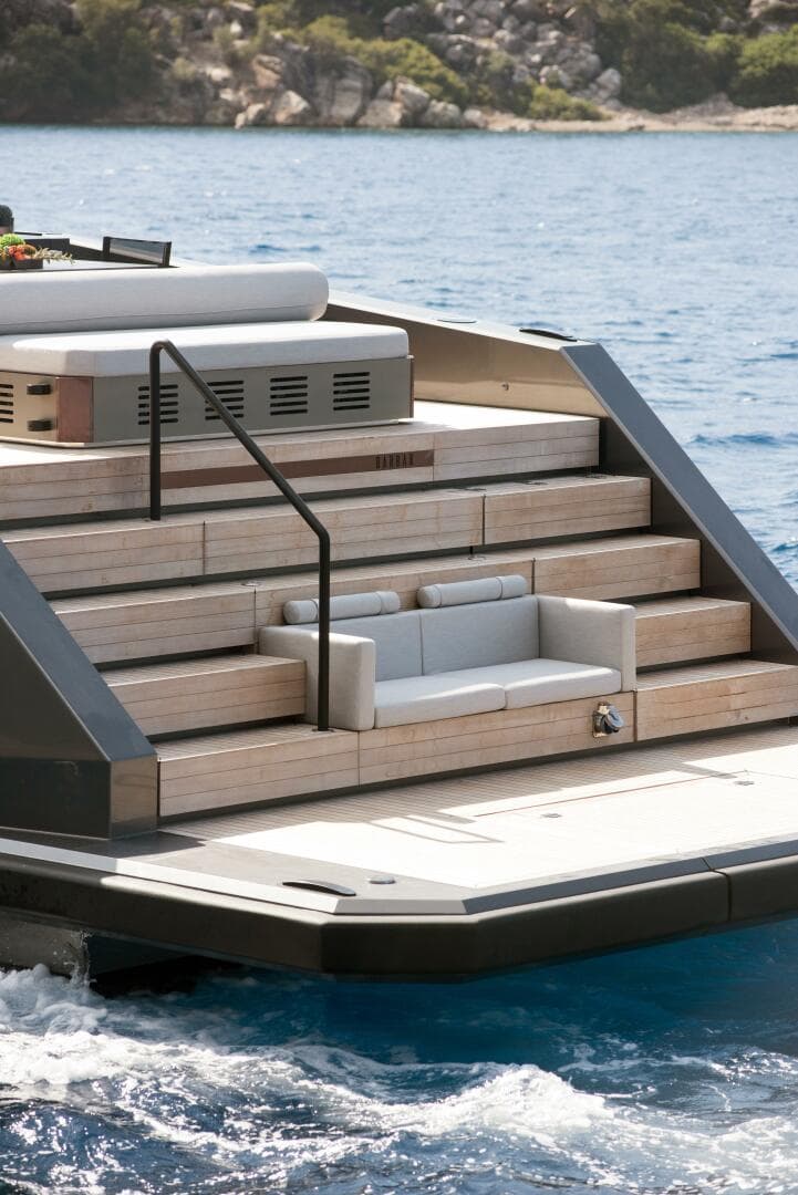 2025 Mazu Yachts 82