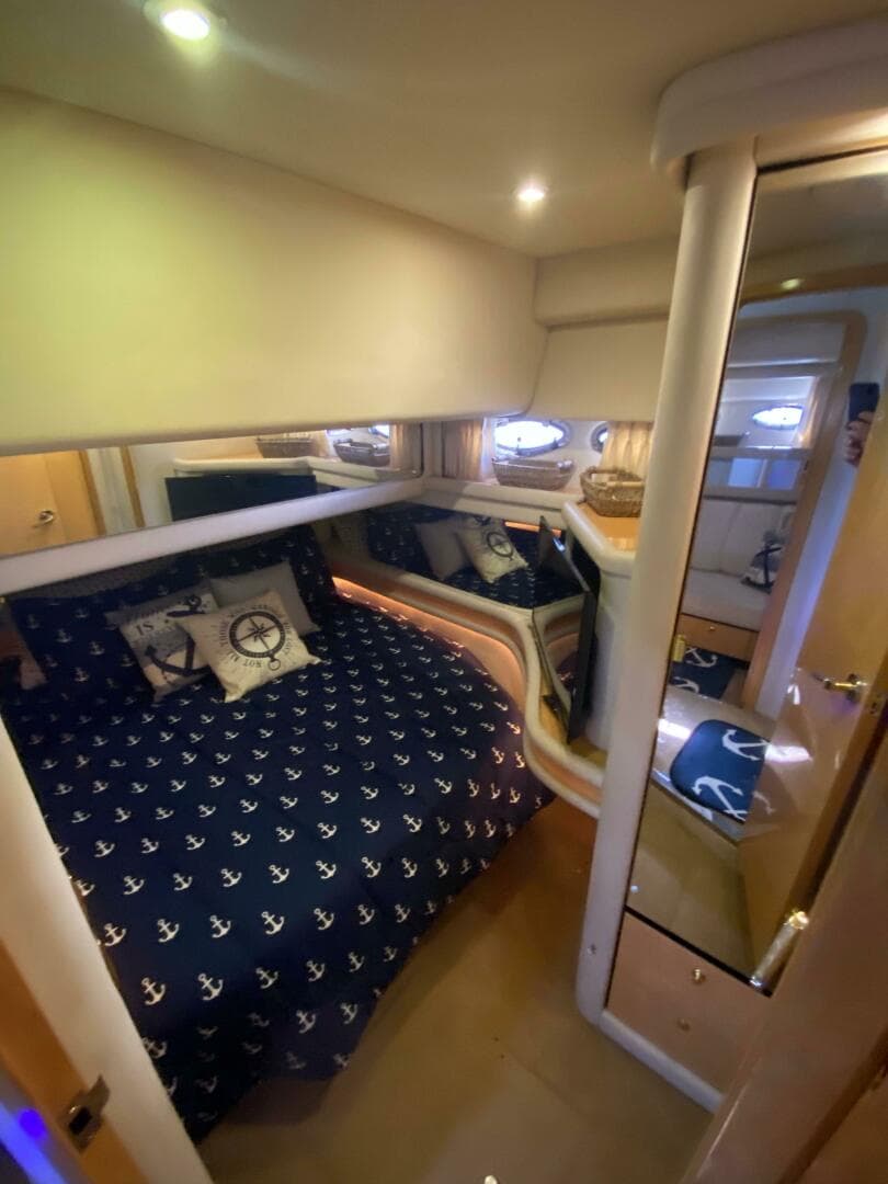 1998 Sea Ray 480 Sedan Bridge