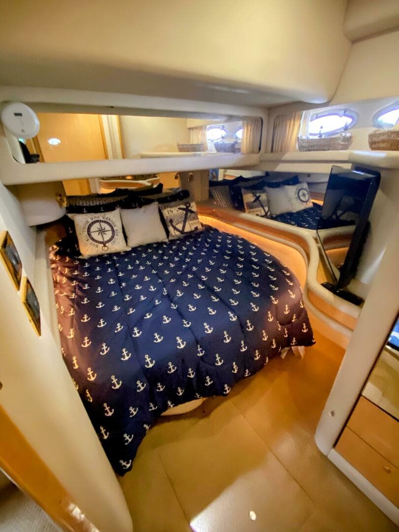 1998 Sea Ray 480 Sedan Bridge