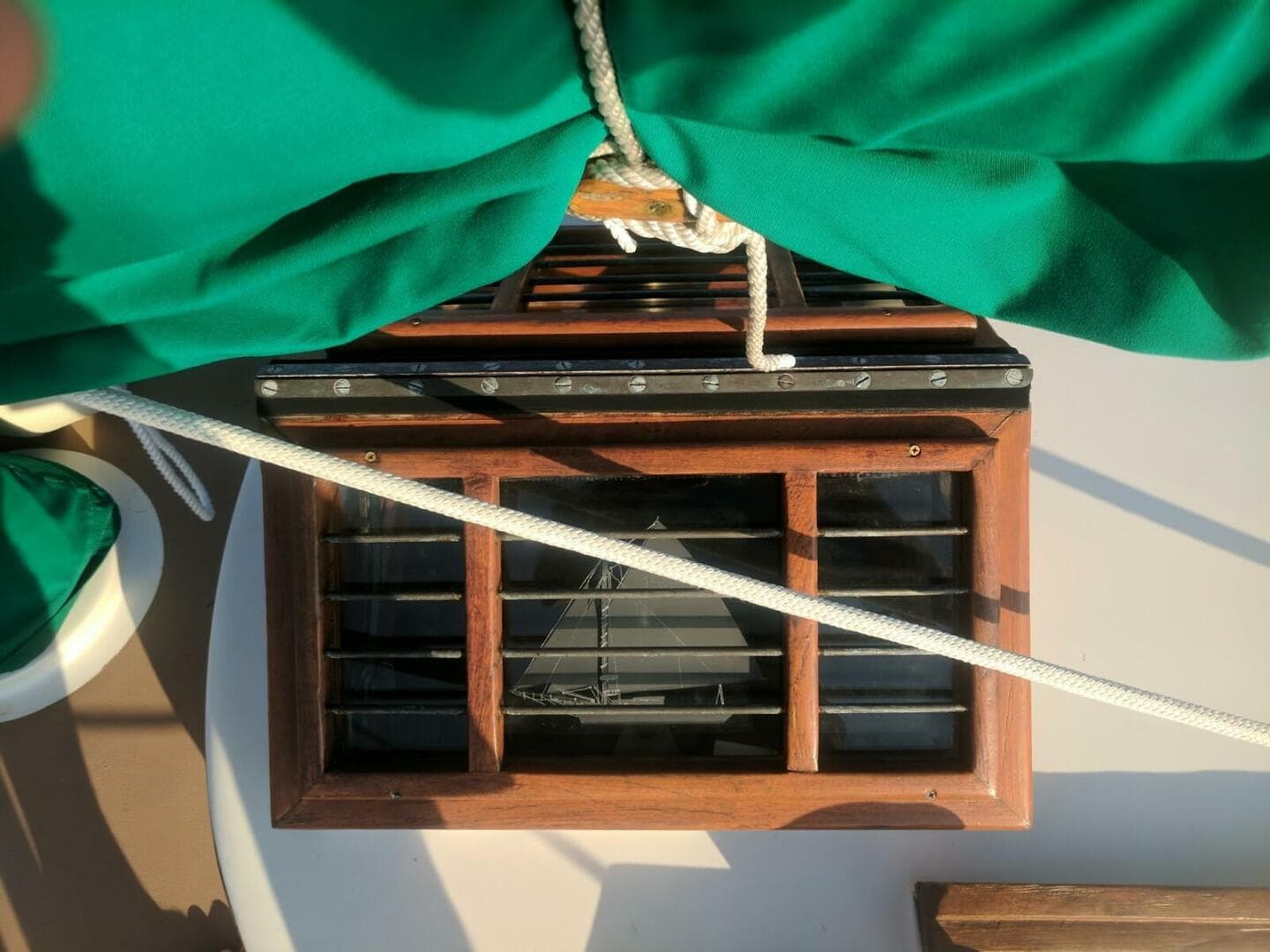 QQ Butterfly cabin top hatch