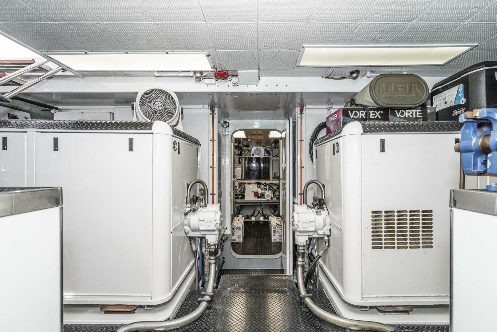 1992 Barattucci Yacht Fisher