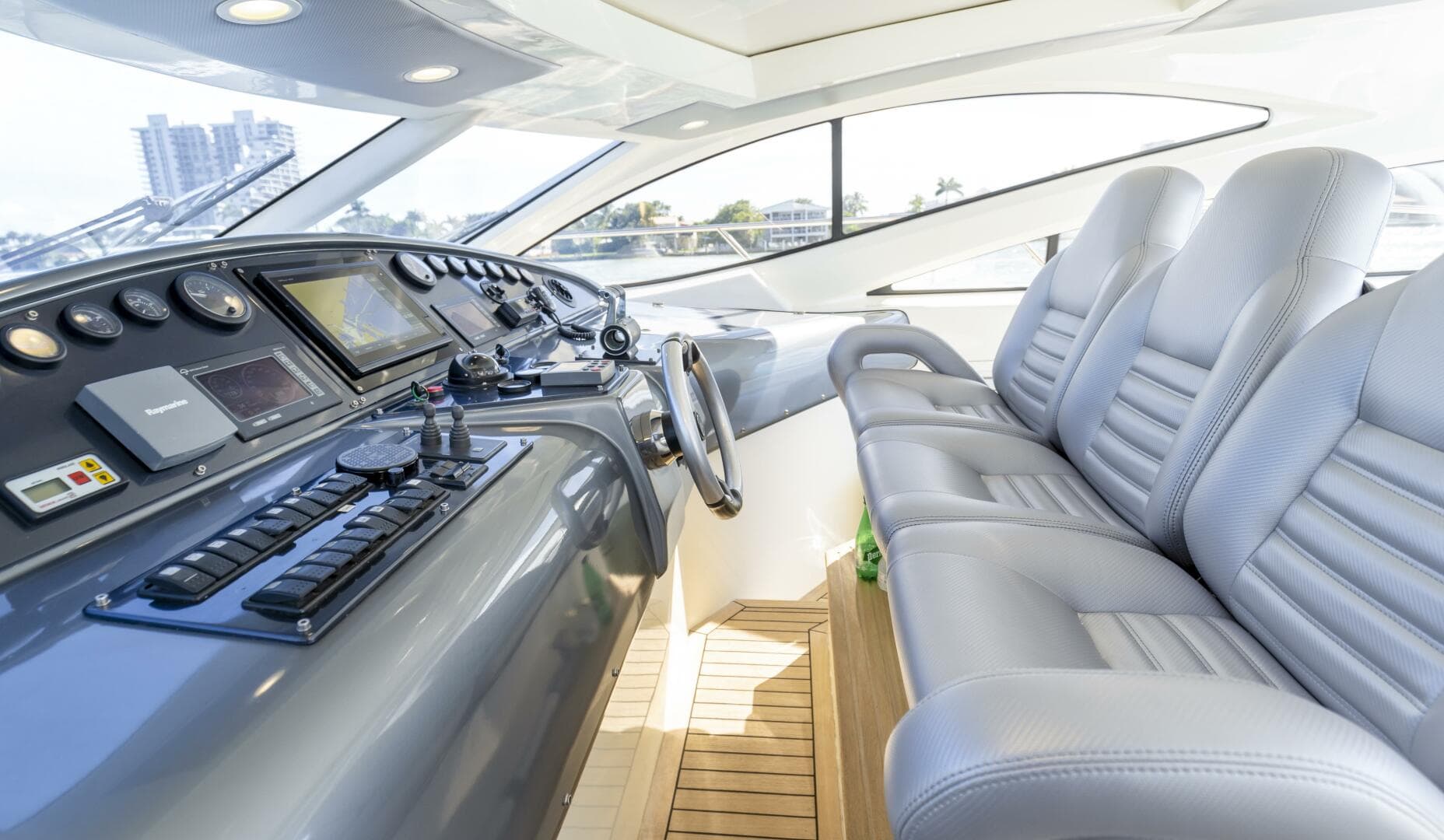 2005 Astondoa 53 Open