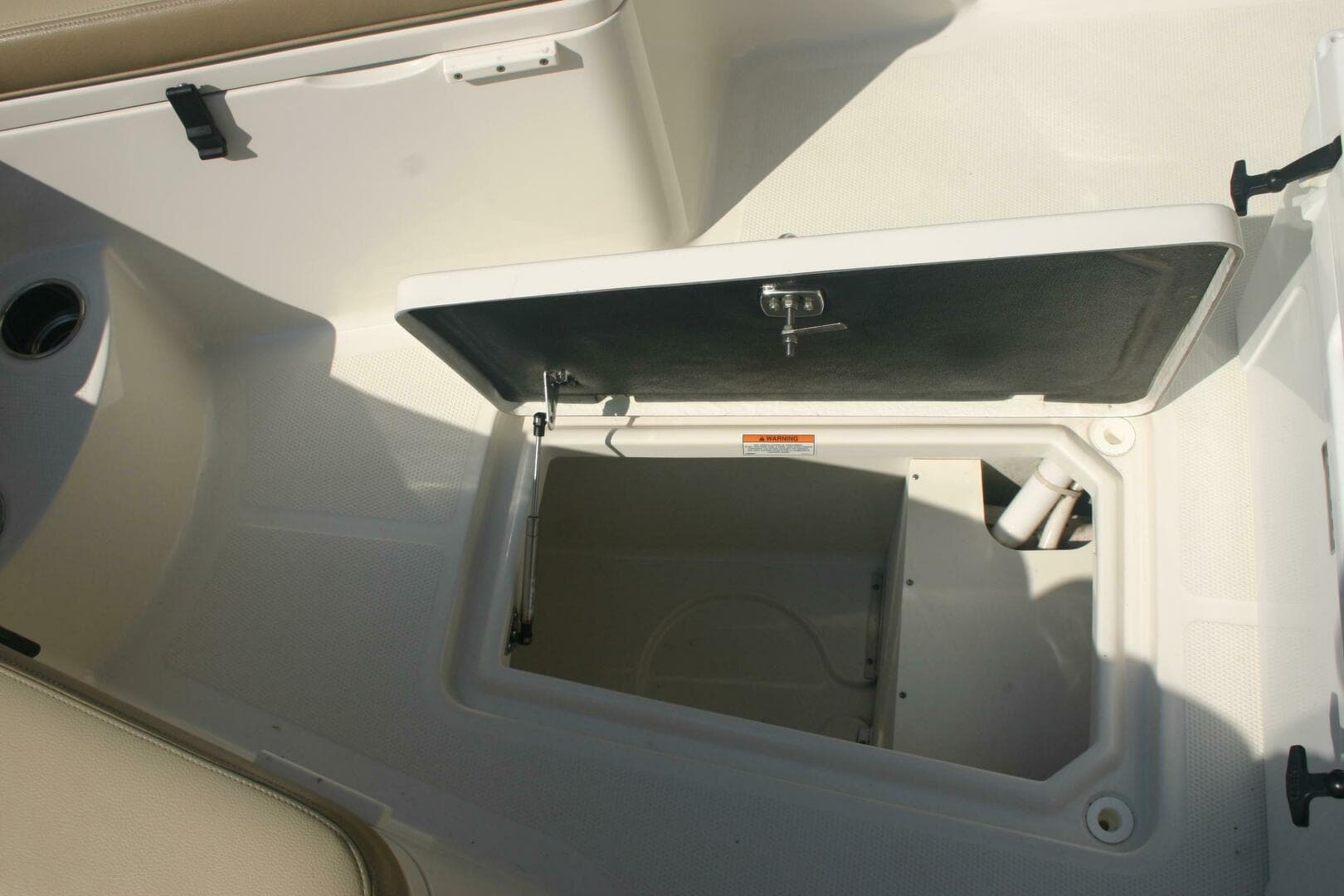2017 Sailfish 290 Center Console