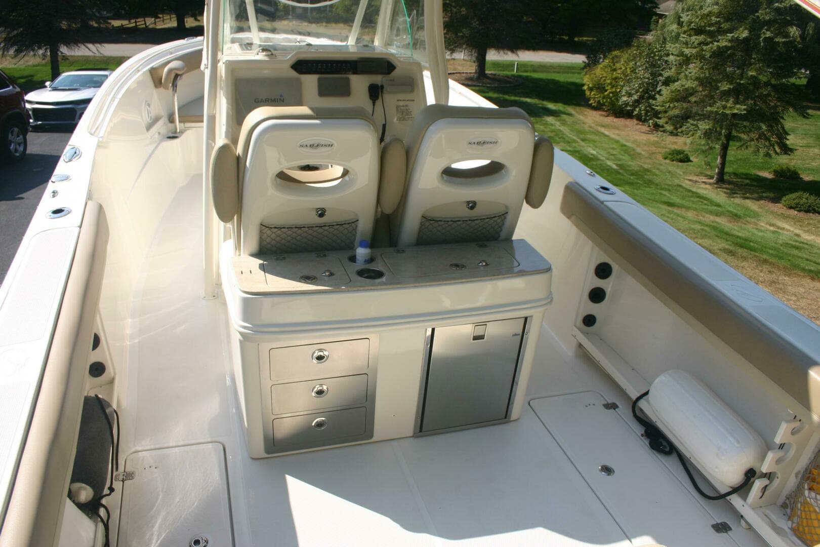 2017 Sailfish 290 Center Console