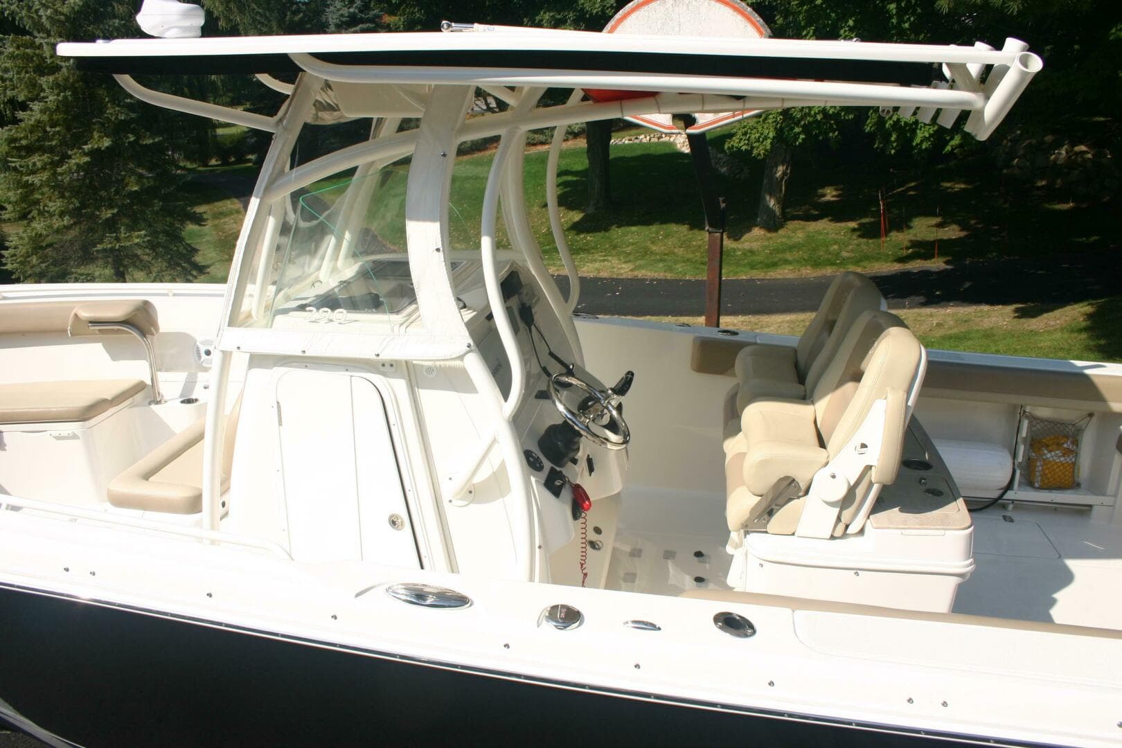 2017 Sailfish 290 Center Console