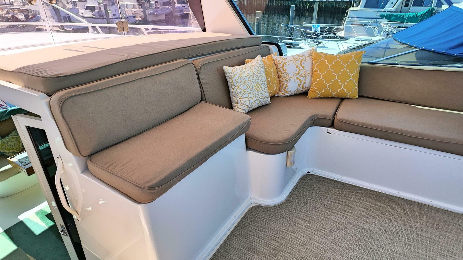 1999 Viking 60 Cockpit Sport Yacht