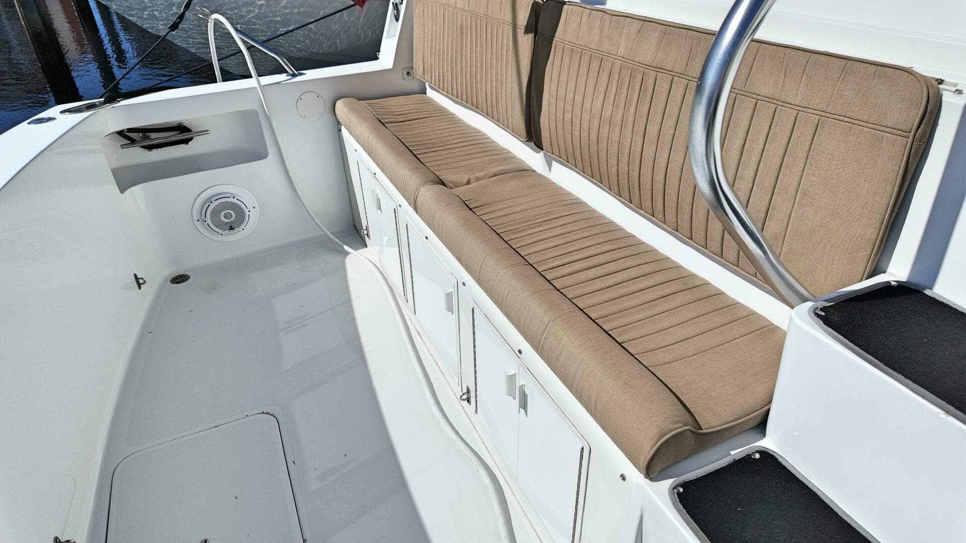 1999 Viking 60 Cockpit Sport Yacht