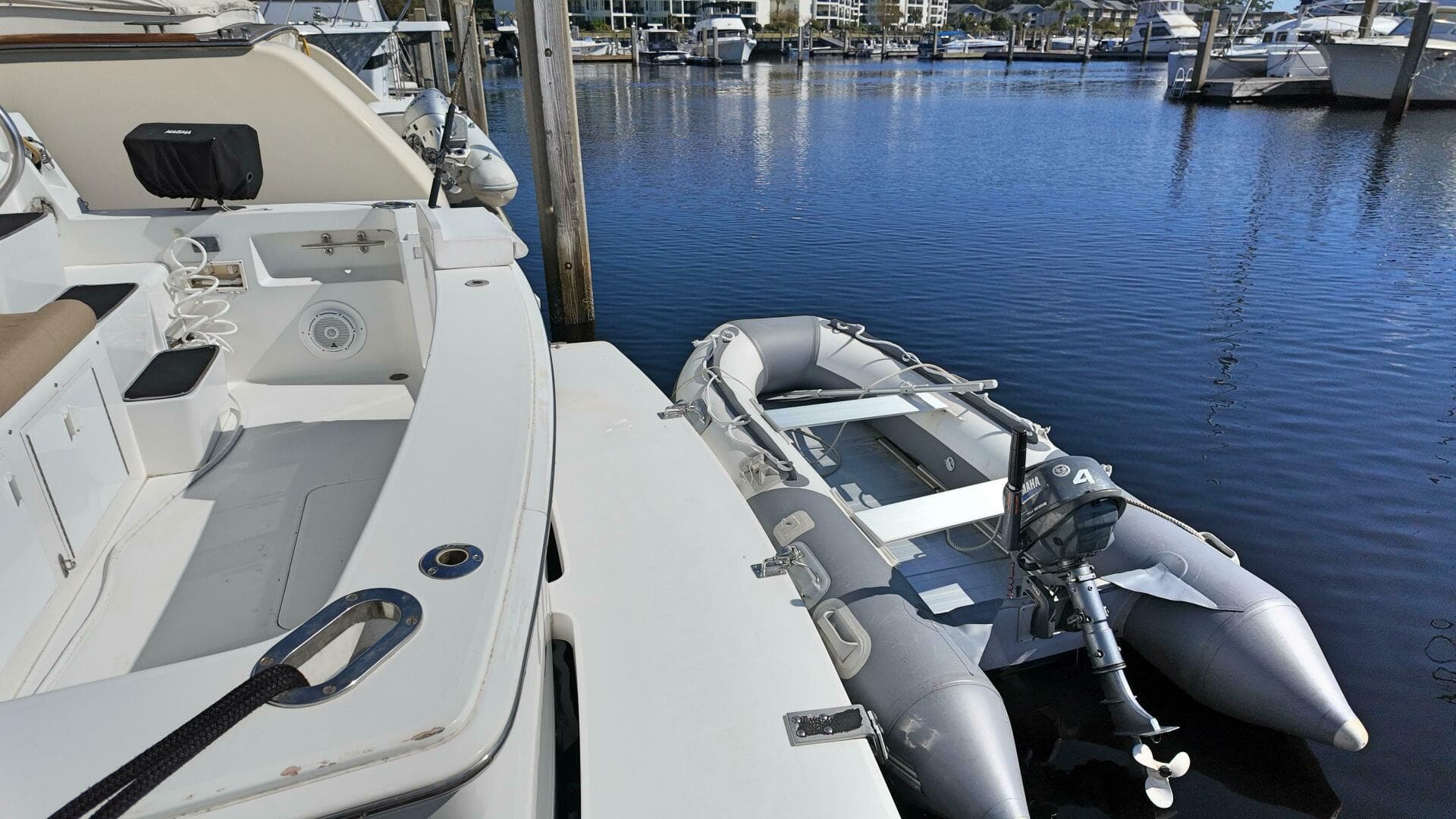 1999 Viking 60 Cockpit Sport Yacht