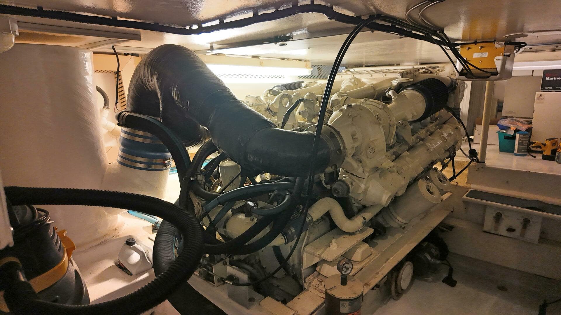 1999 Viking 60 Cockpit Sport Yacht