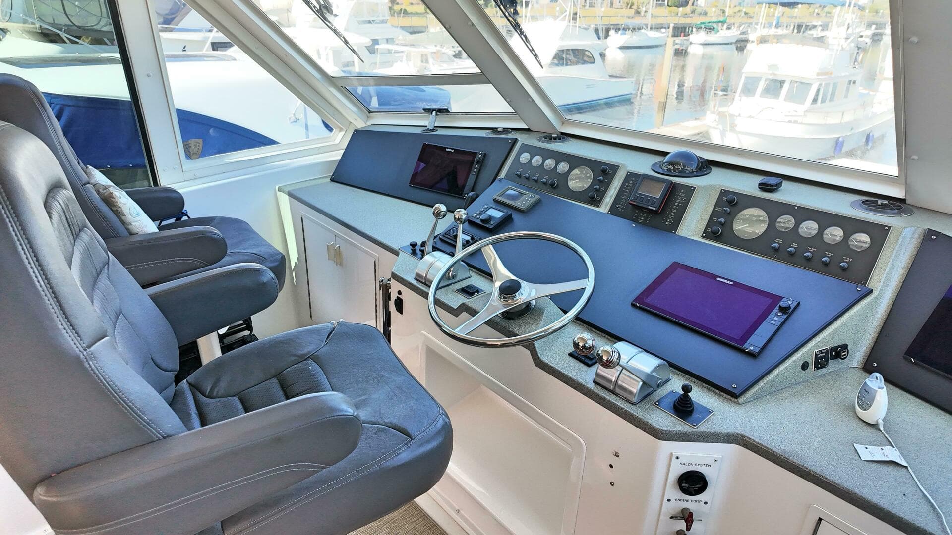 1999 Viking 60 Cockpit Sport Yacht
