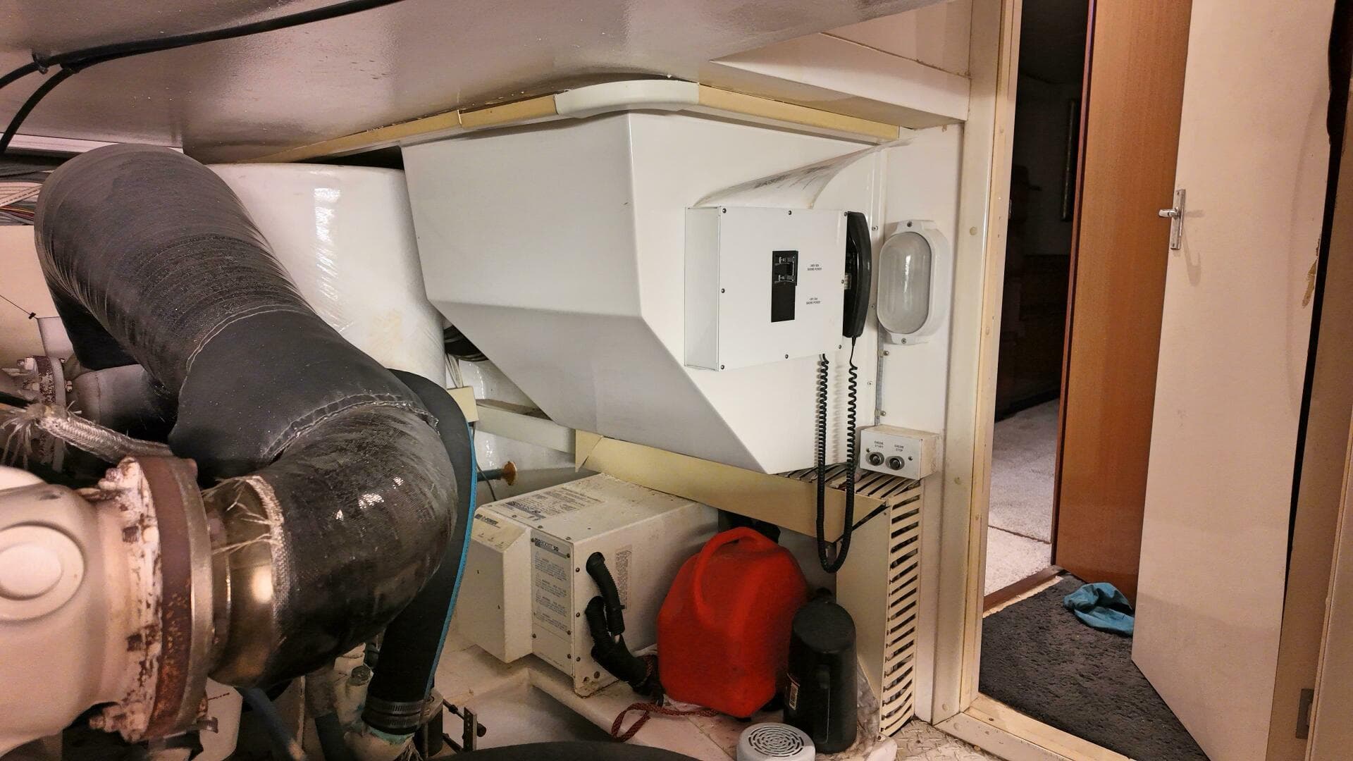 1999 Viking 60 Cockpit Sport Yacht