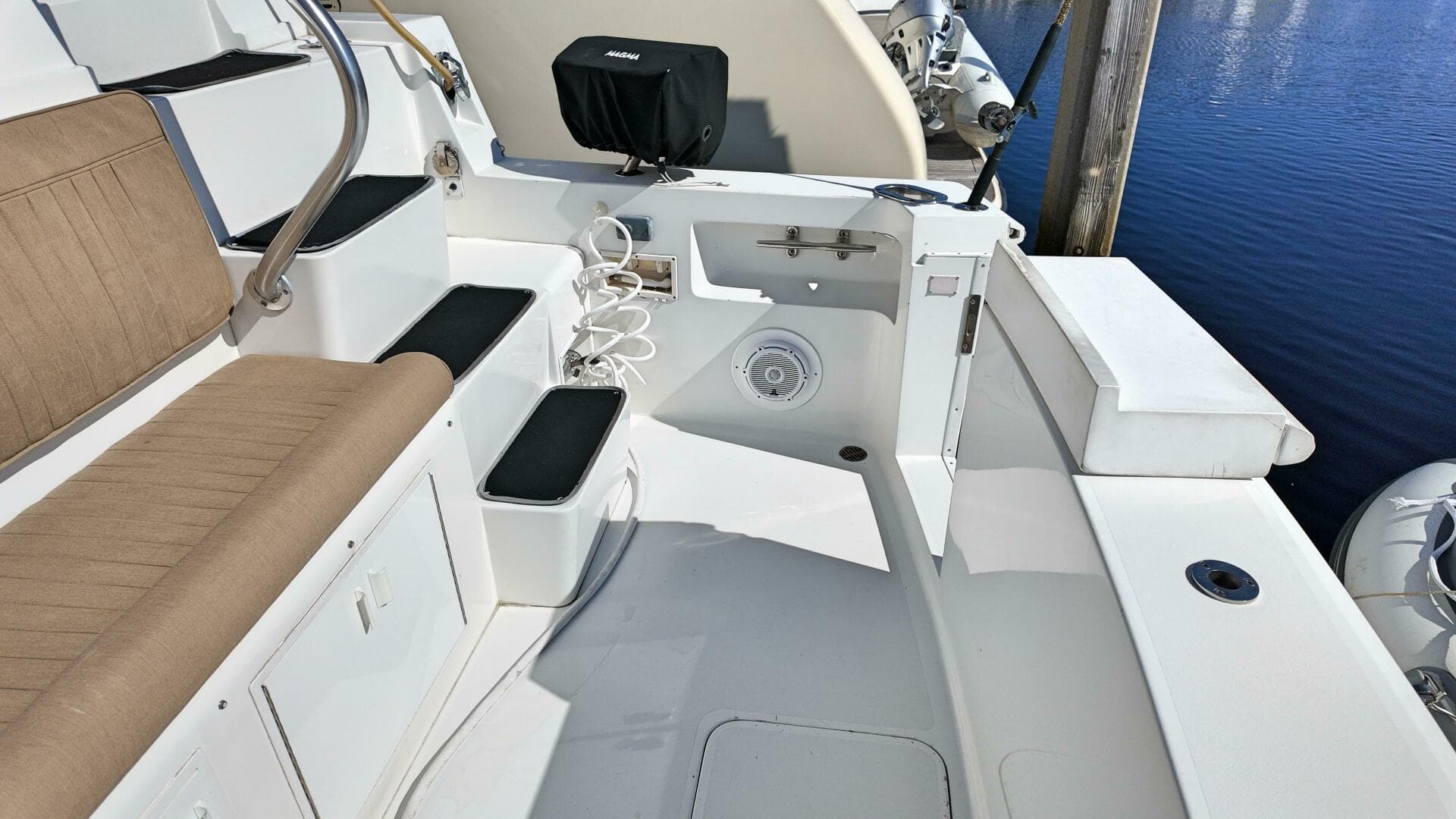 1999 Viking 60 Cockpit Sport Yacht