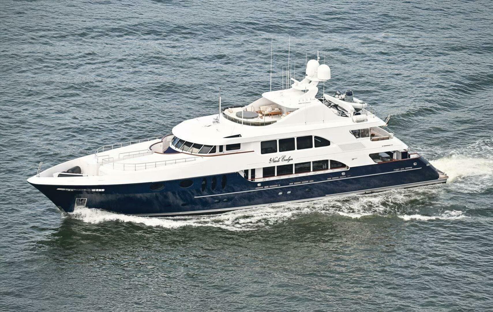 2005 Trinity Yachts Tri-Deck