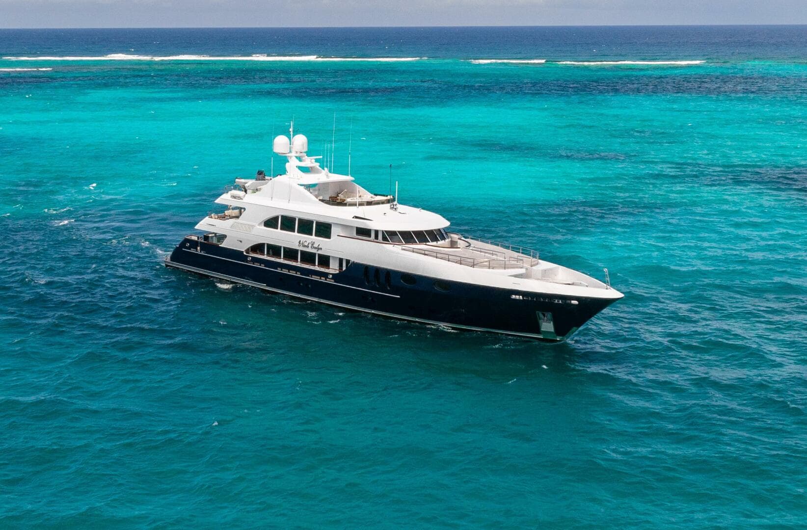 2005 Trinity Yachts Tri-Deck