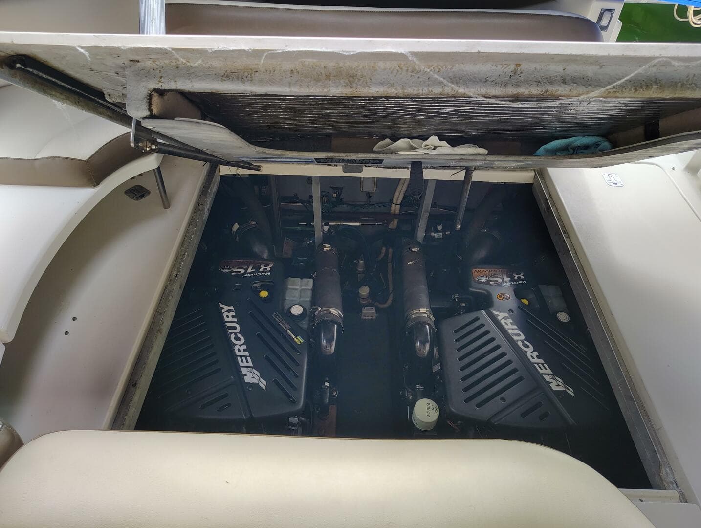 2001 Sea Ray Sun-Dancer