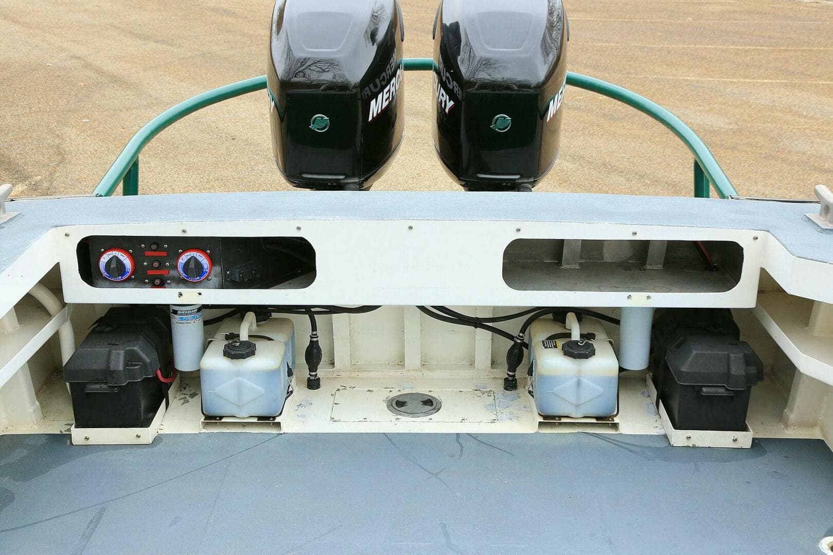 2002 SeaArk 25 V Commander SAMA 365