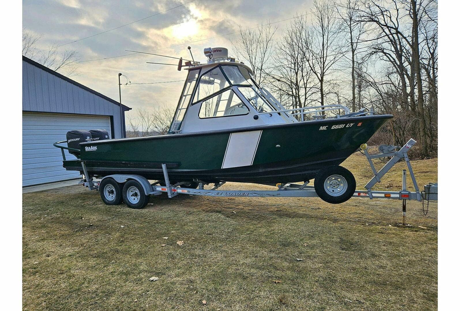 2002 SeaArk 25 V Commander SAMA 365