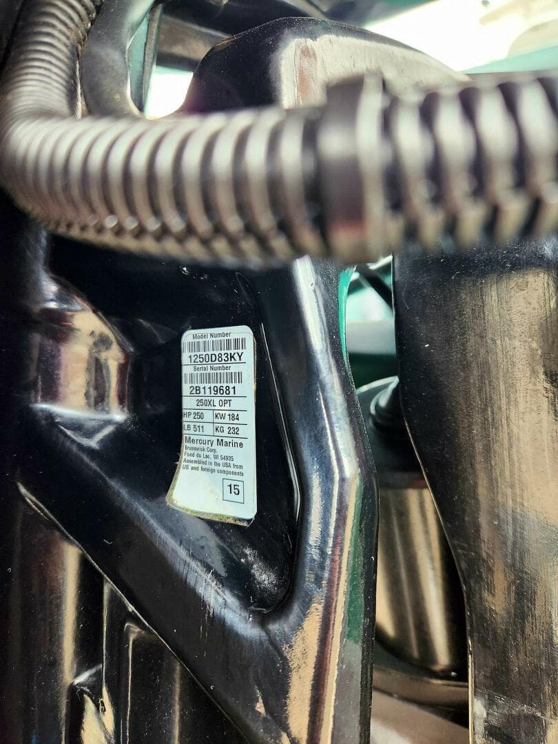 2002 SeaArk 25 V Commander SAMA 365