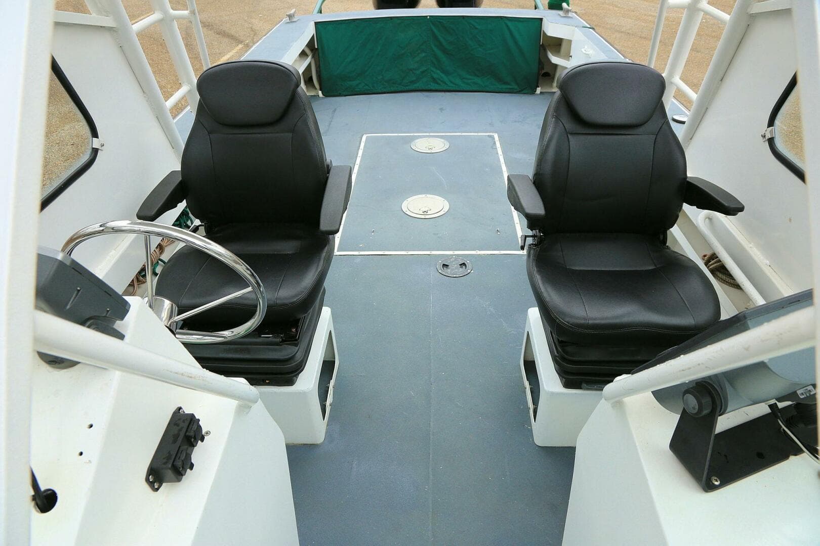 2002 SeaArk 25 V Commander SAMA 365