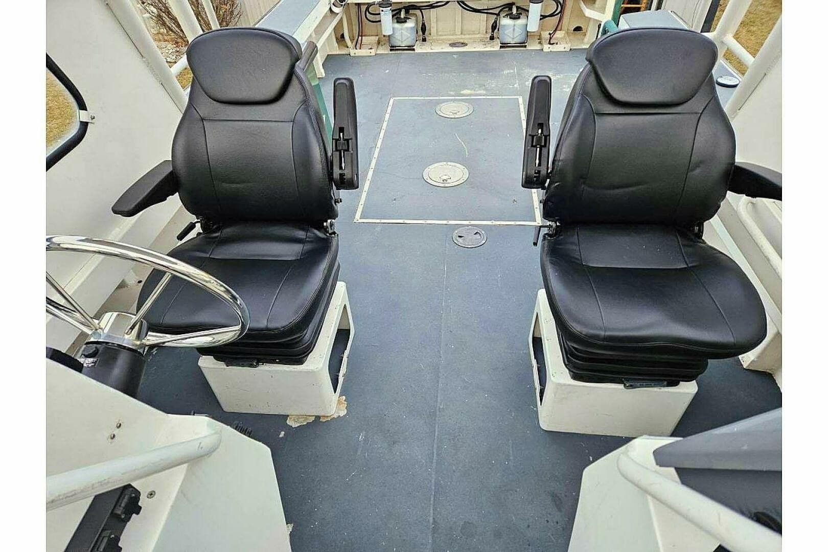 2002 SeaArk 25 V Commander SAMA 1365