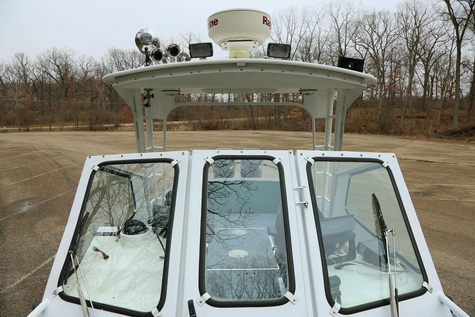 2002 SeaArk 25 V Commander SAMA 1365