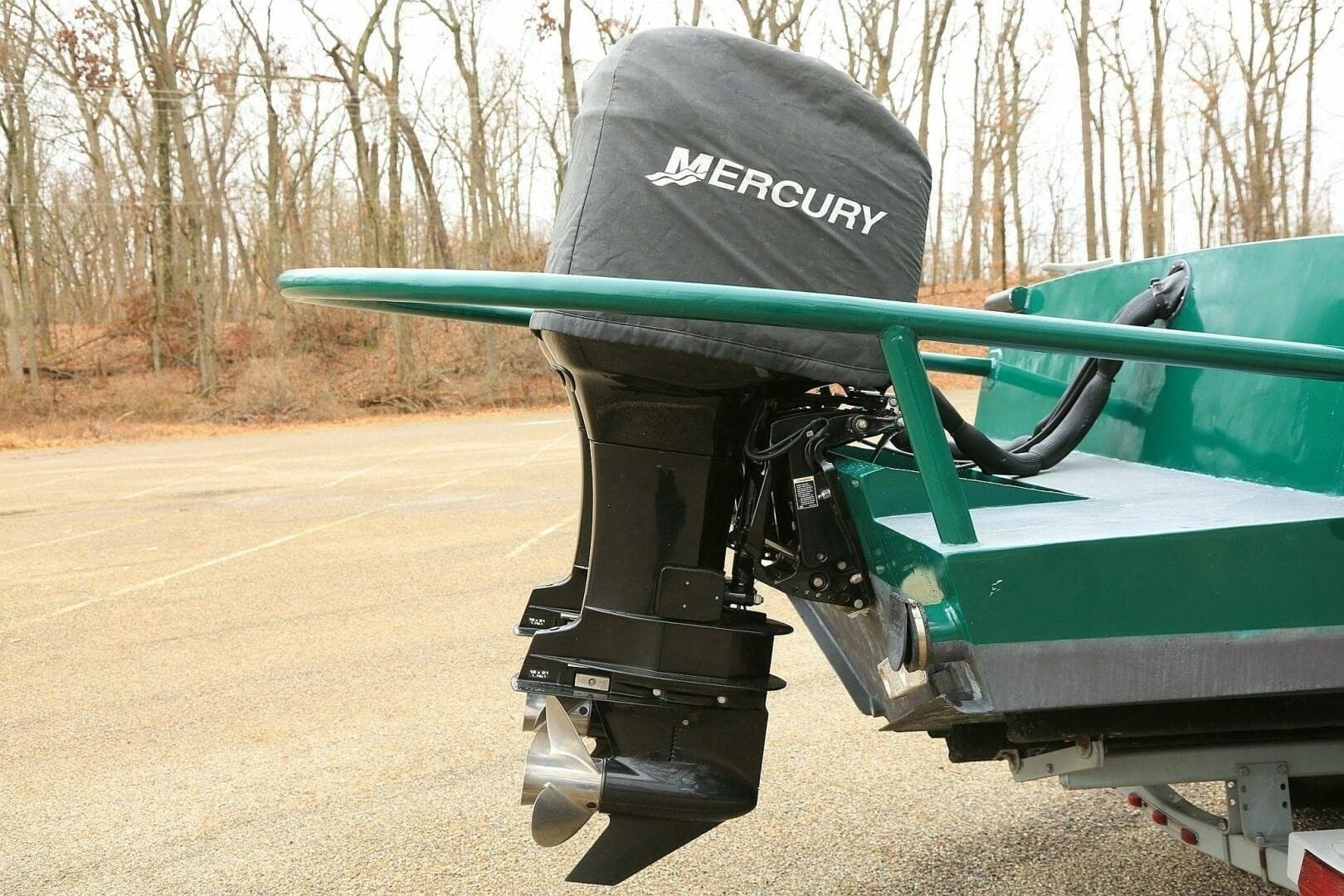 2002 SeaArk 25 V Commander SAMA 1365