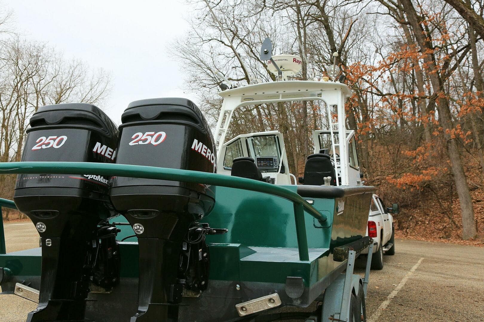 2002 SeaArk 25 V Commander SAMA 365