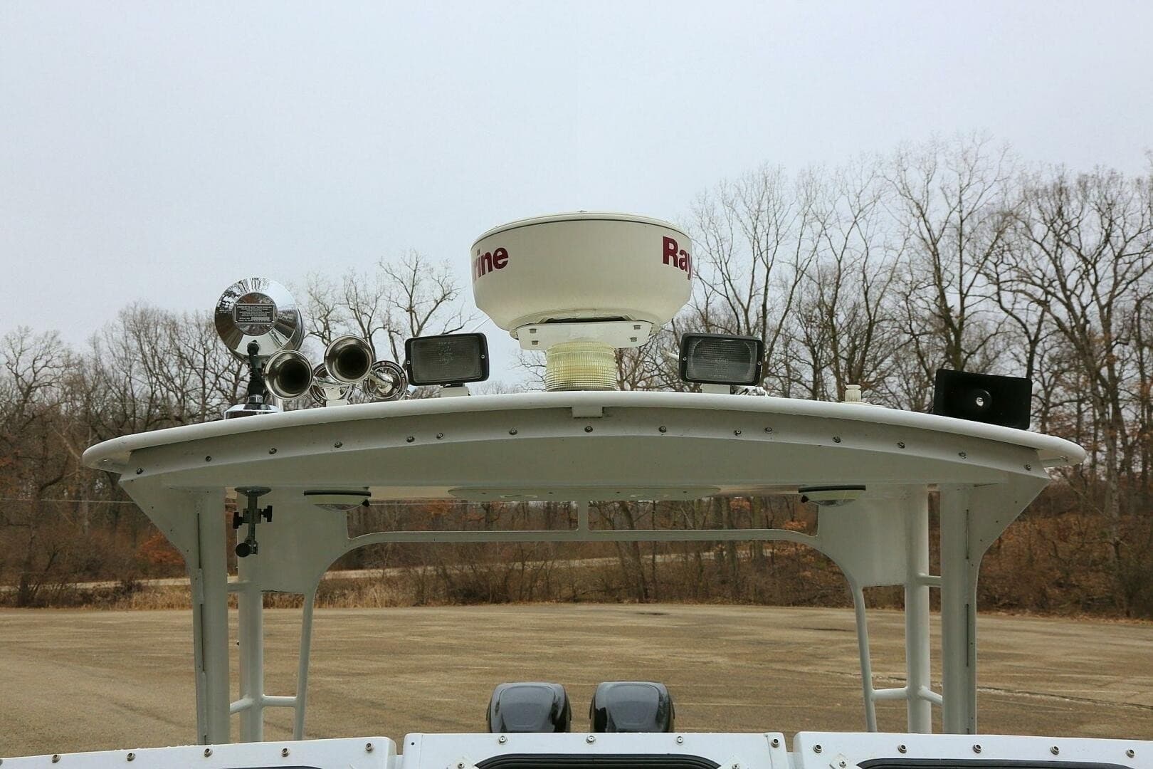 2002 SeaArk 25 V Commander SAMA 1365
