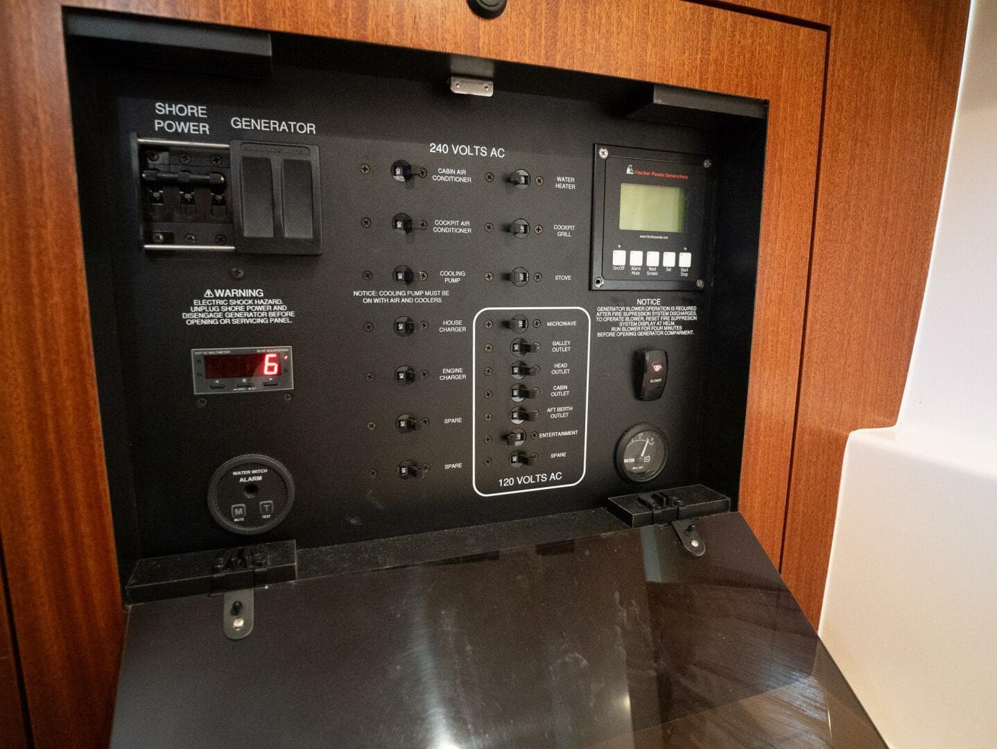 2014 Pursuit SC 365i