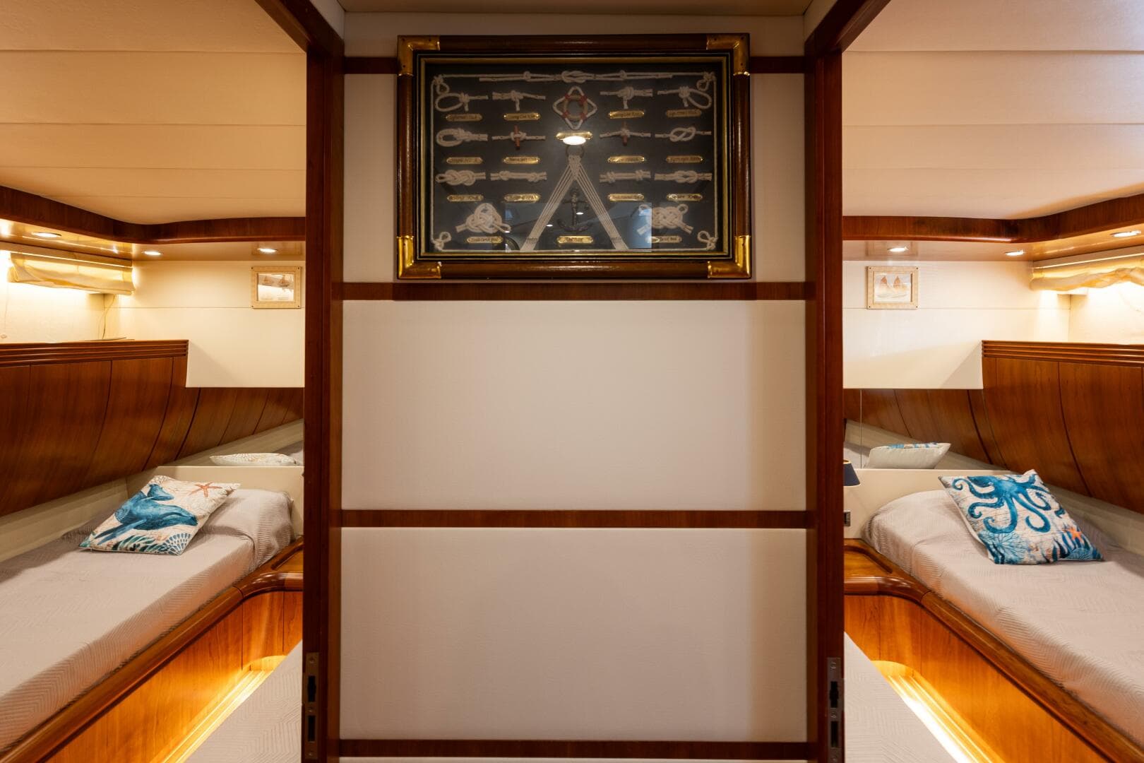 2 x Twin Staterooms