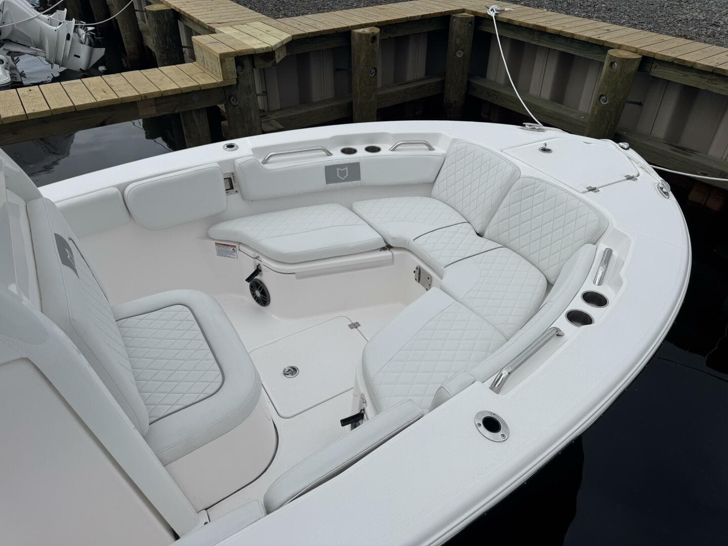 2025 Sea Fox 228 Commander