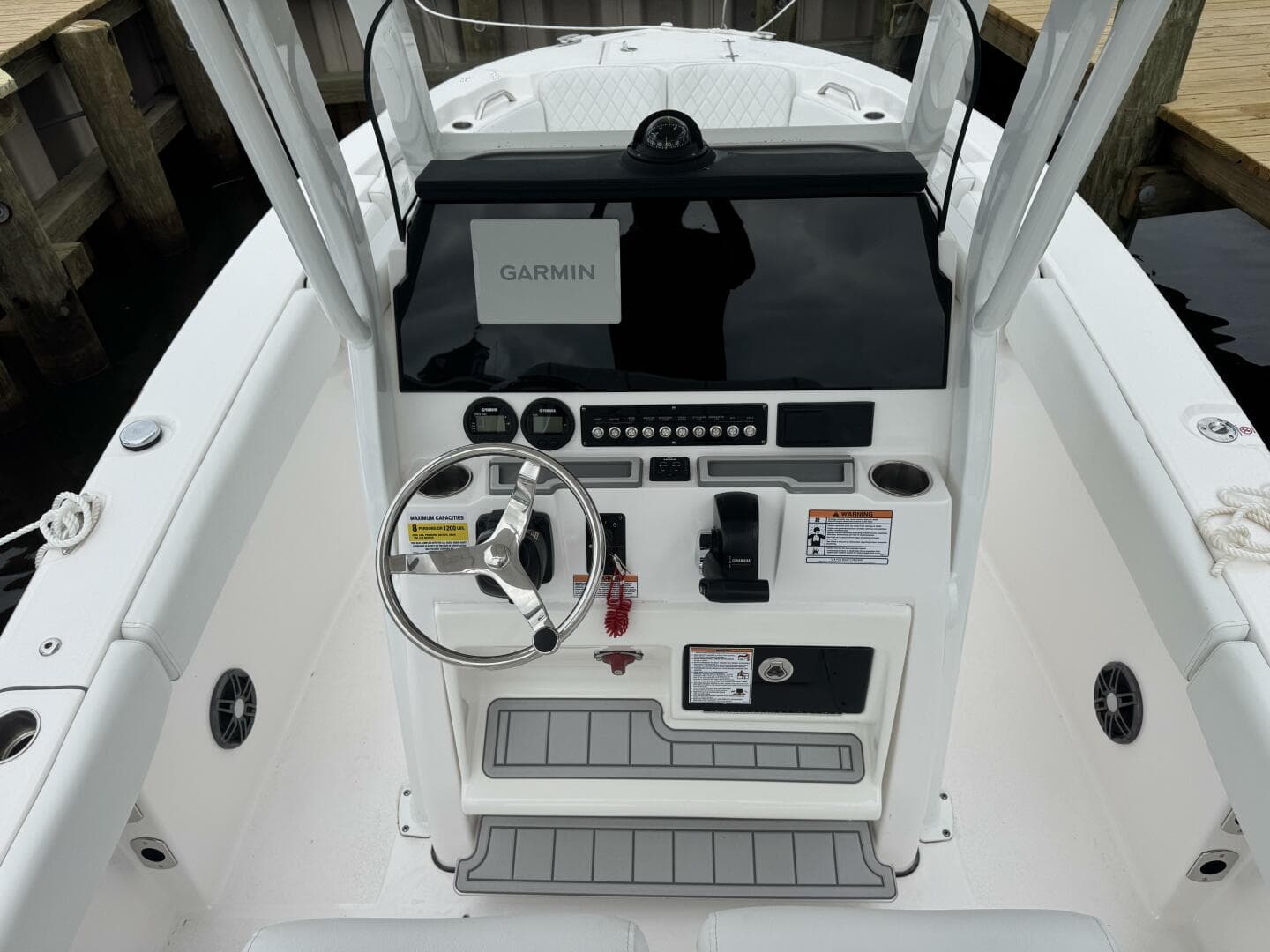 2025 Sea Fox 228 Commander