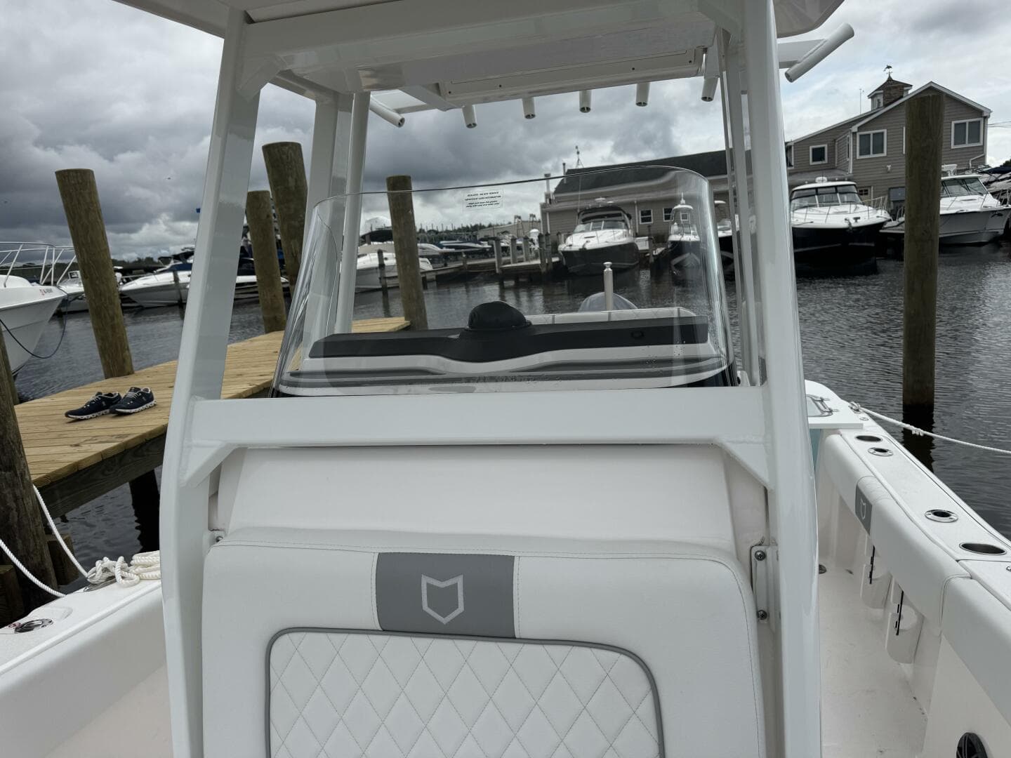 2025 Sea Fox 228 Commander