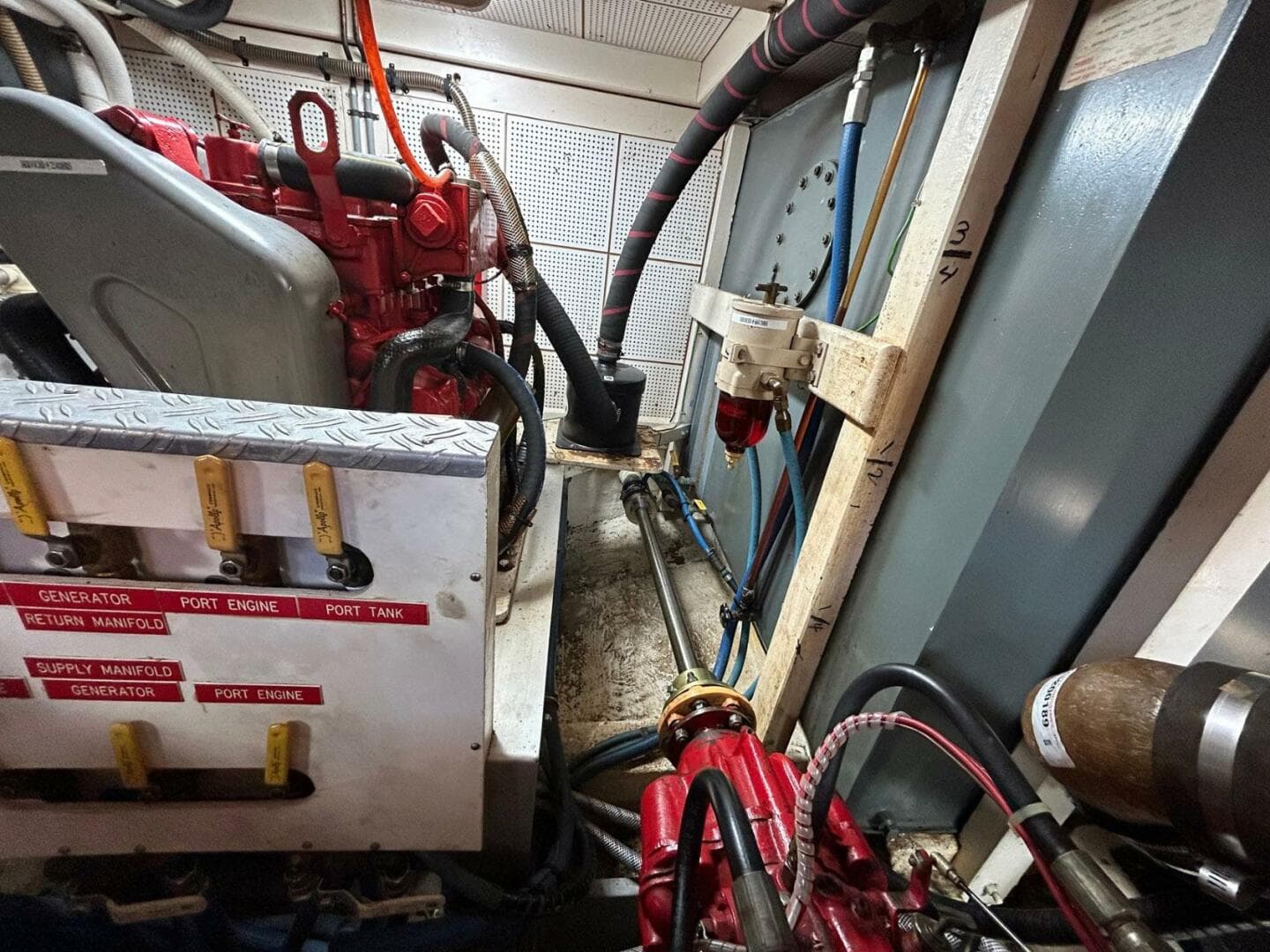 1986 Grand Banks Classic