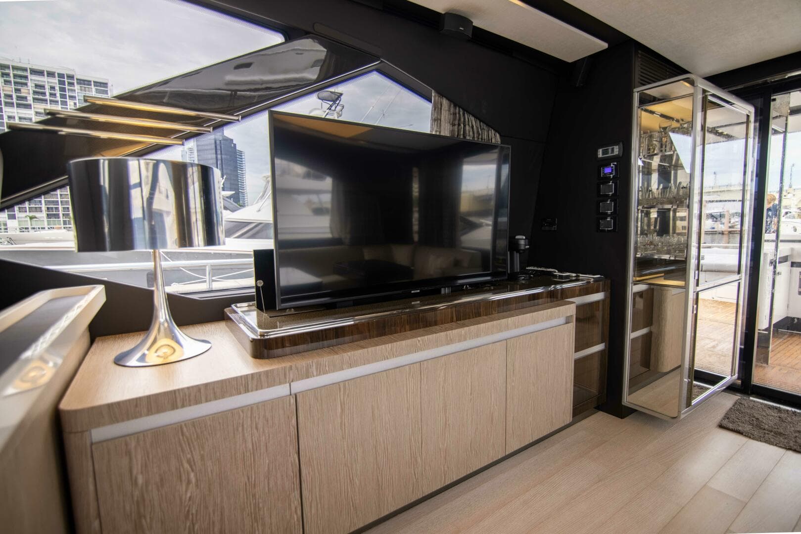 Azimut 70 Triple Play -