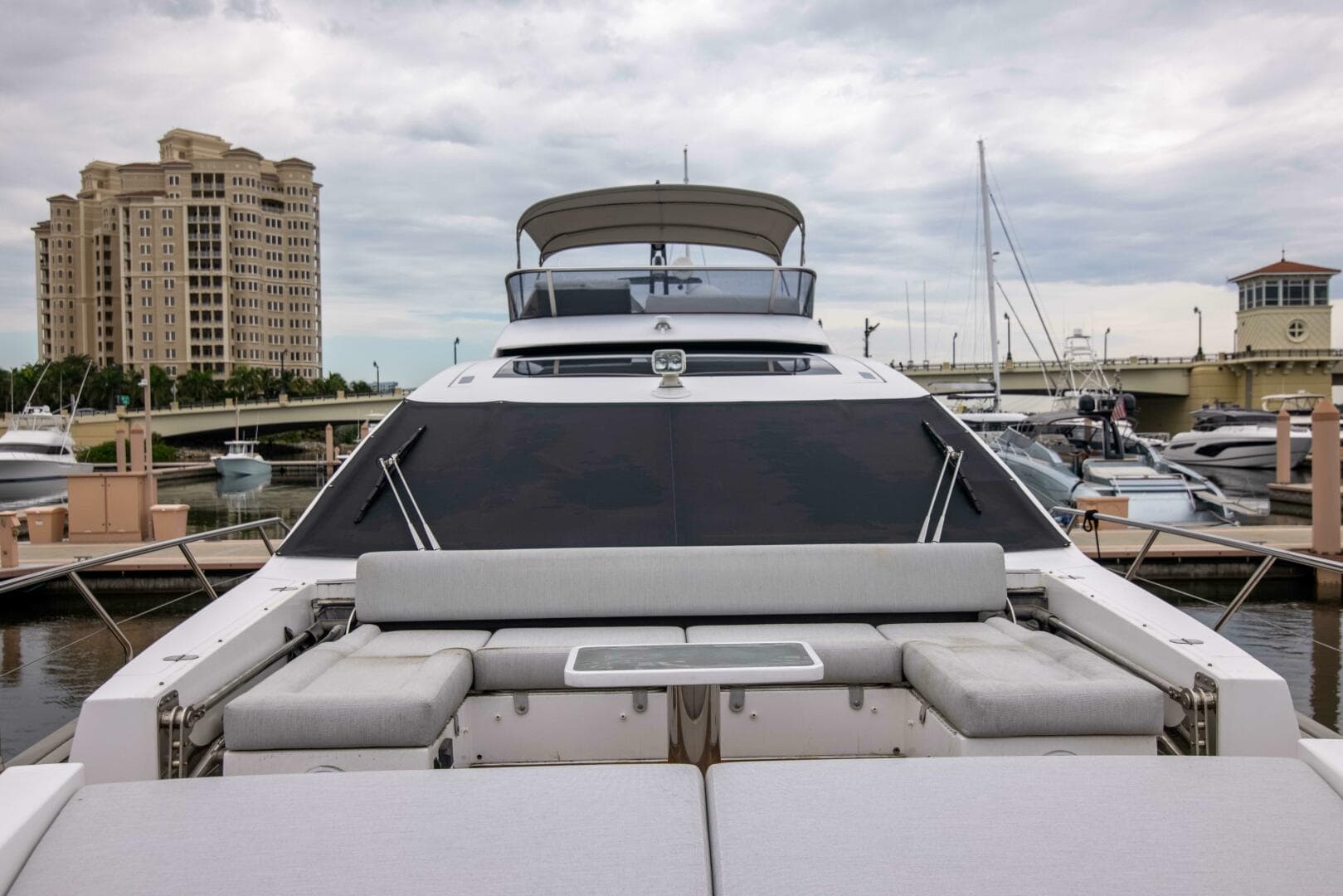 Azimut 70 Triple Play -