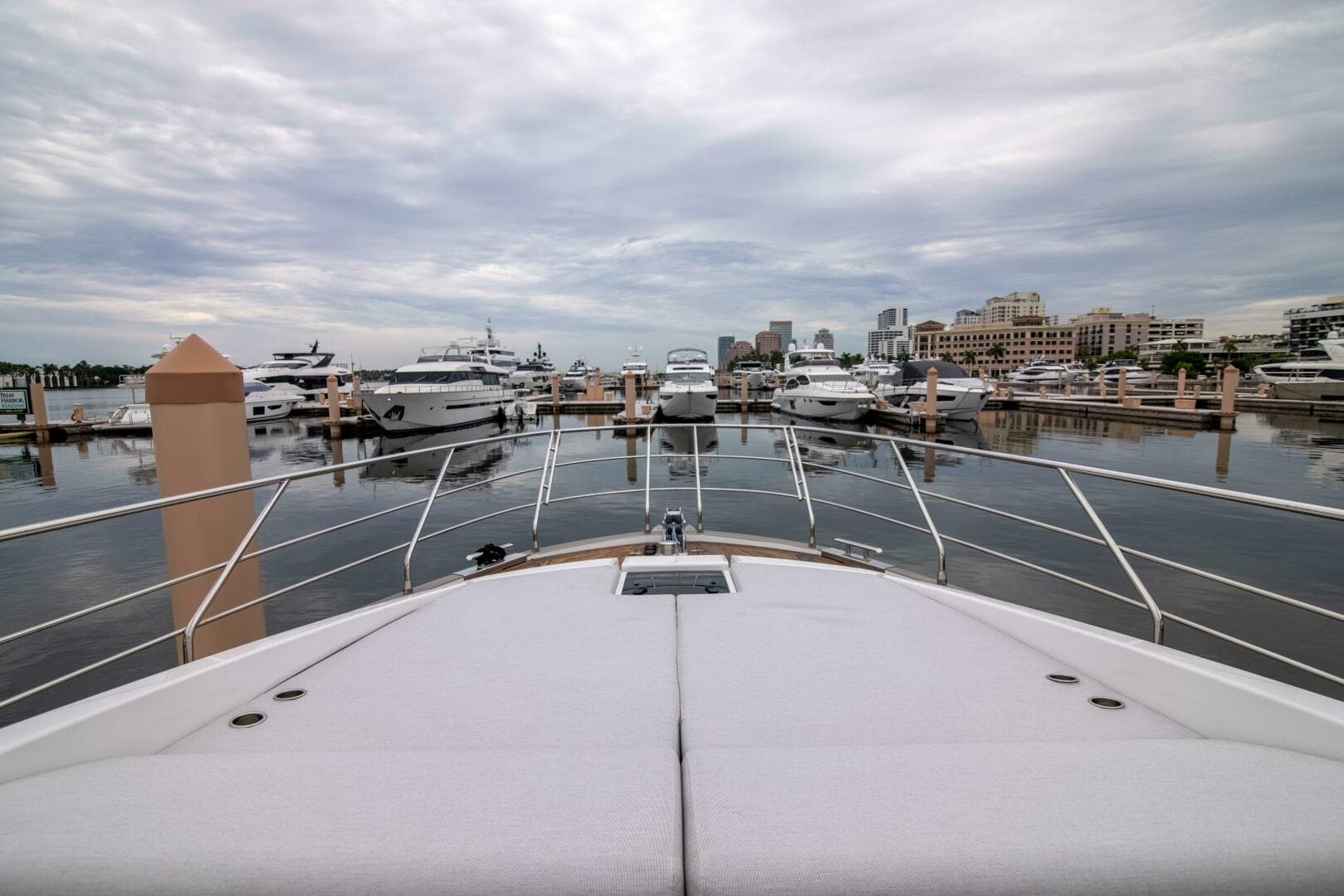 Azimut 70 Triple Play -