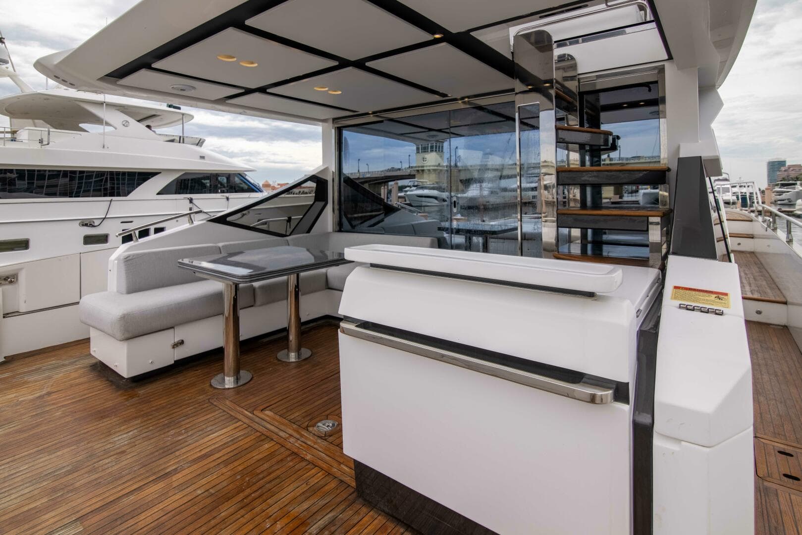 Azimut 70 Triple Play -