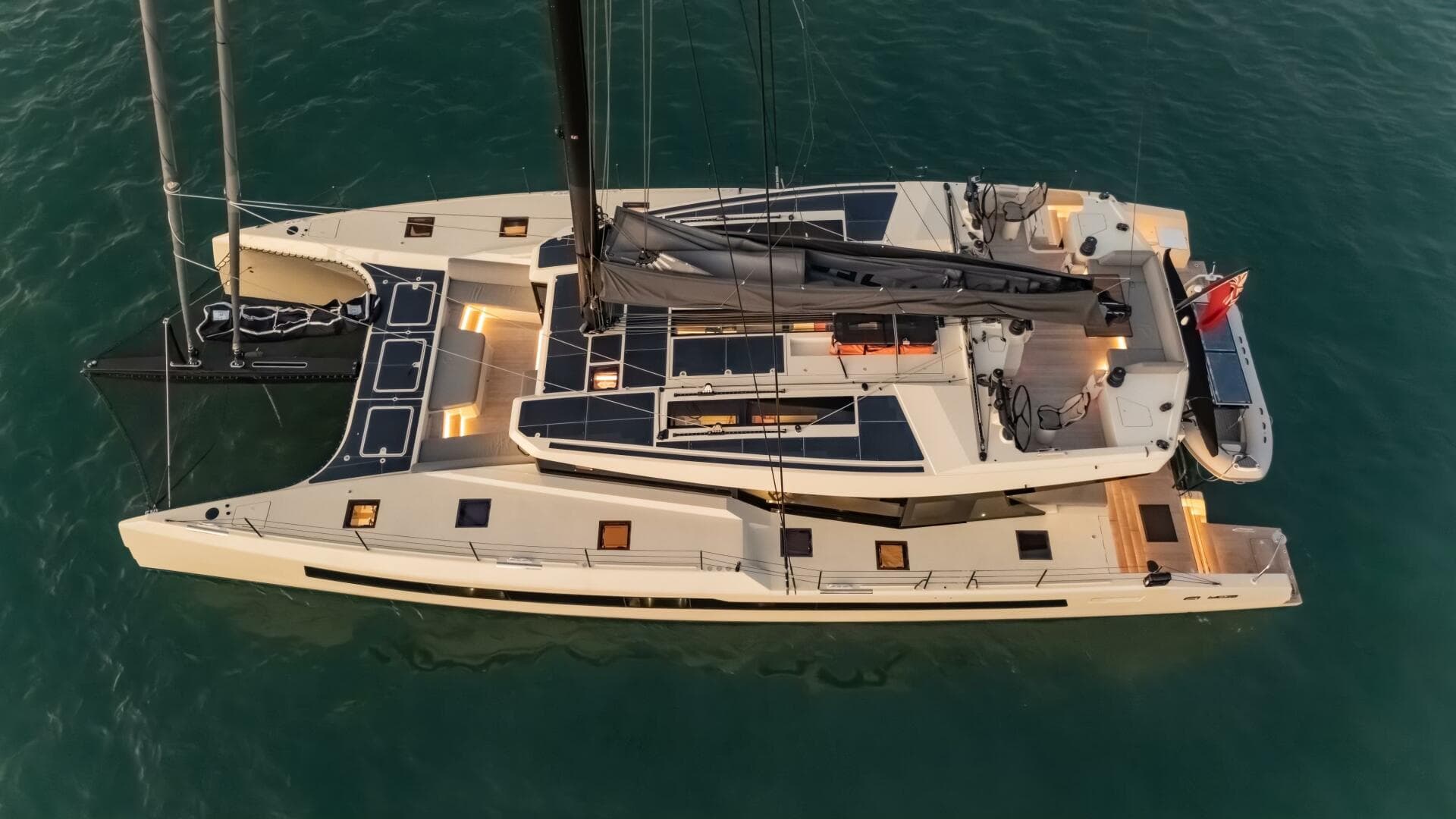 McConaghy MC75 Exterior 2