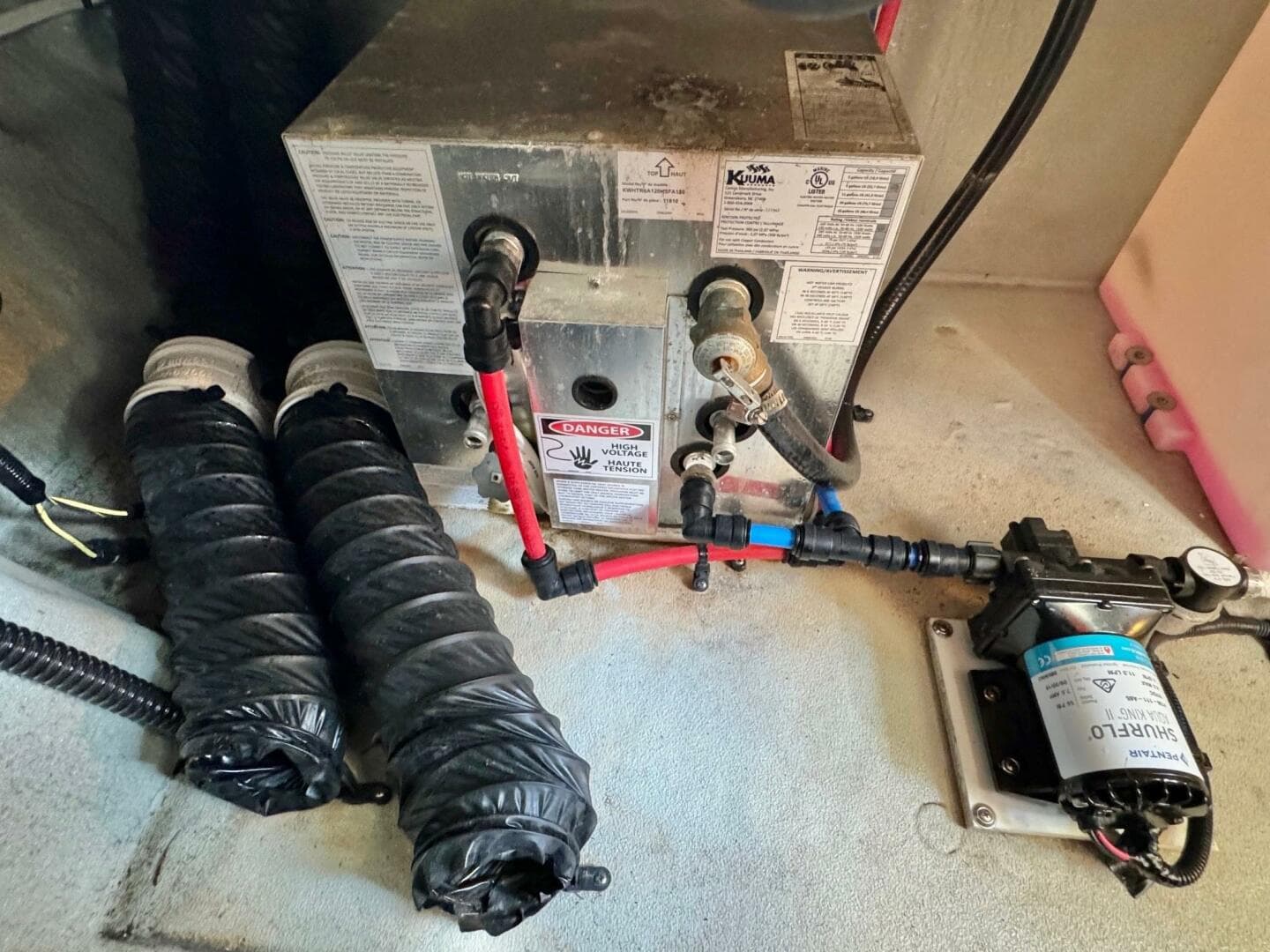 2020 Crownline 264CR